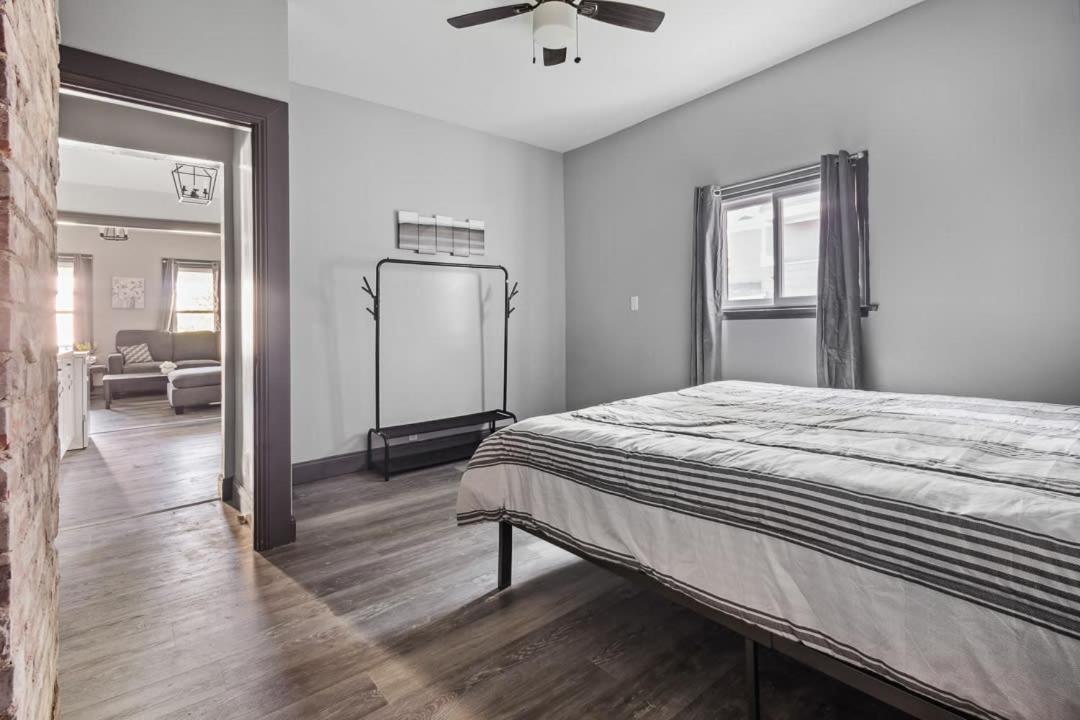 Spacious 6Br 2Ba Minutes For The Falls & Casino Niagara Falls Exterior photo